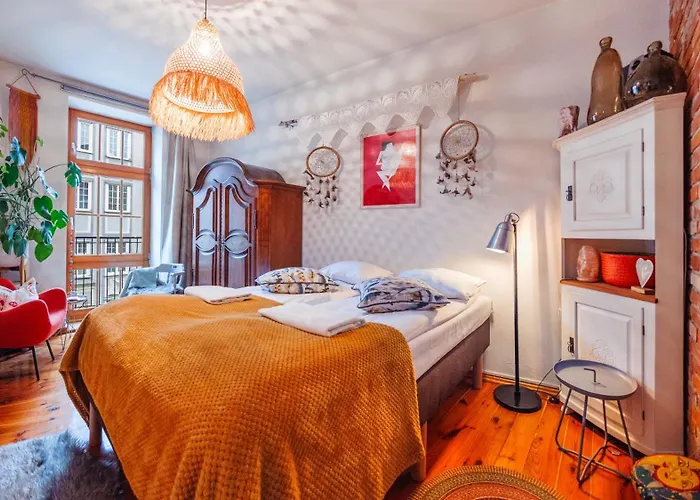 Old Town Gdansk, Sun & Snow * グダニスク