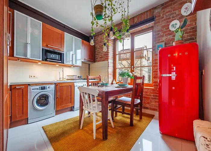 Old Town Gdansk, Sun & Snow *